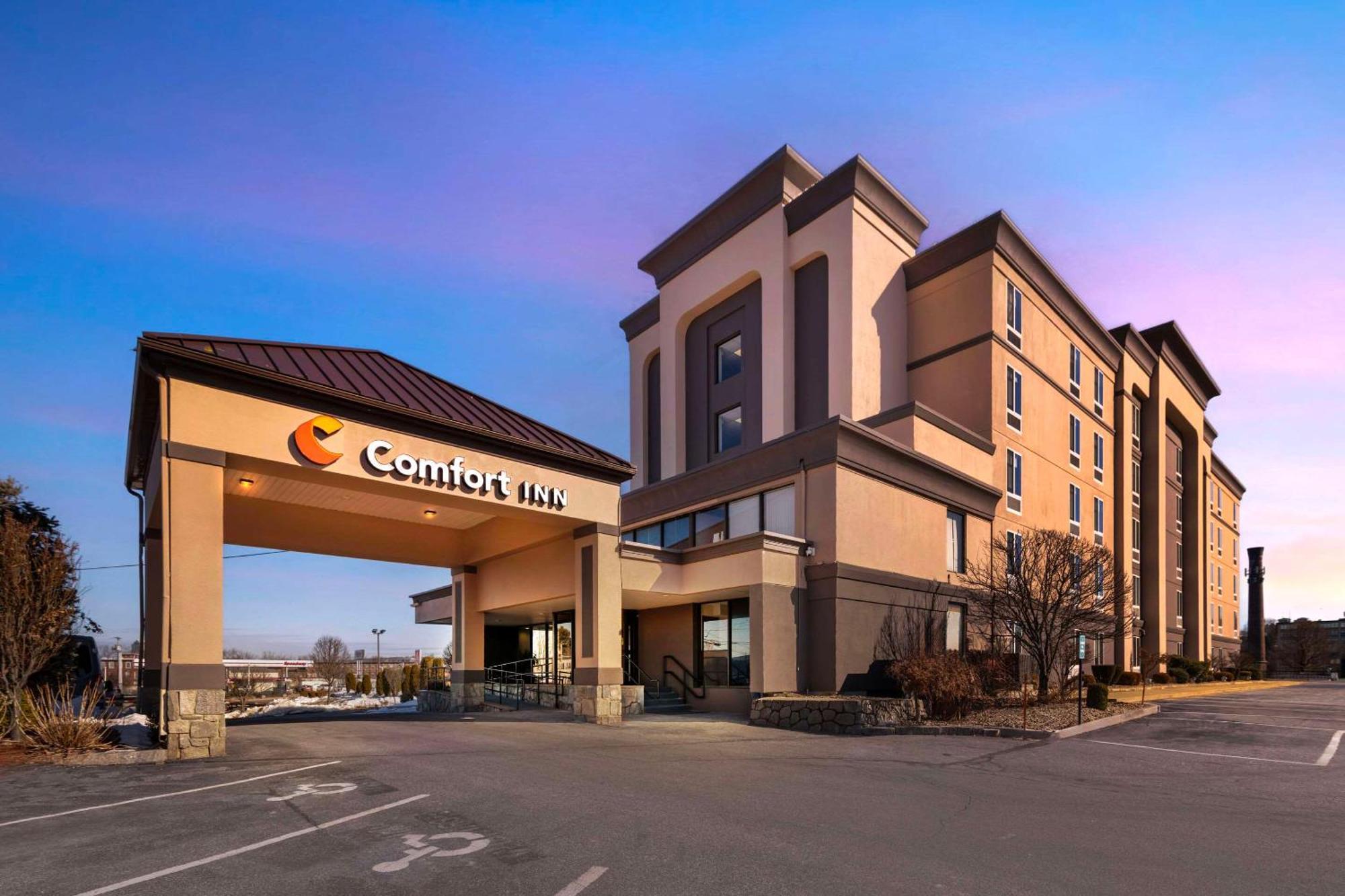 Comfort Inn Airport Manchester Buitenkant foto