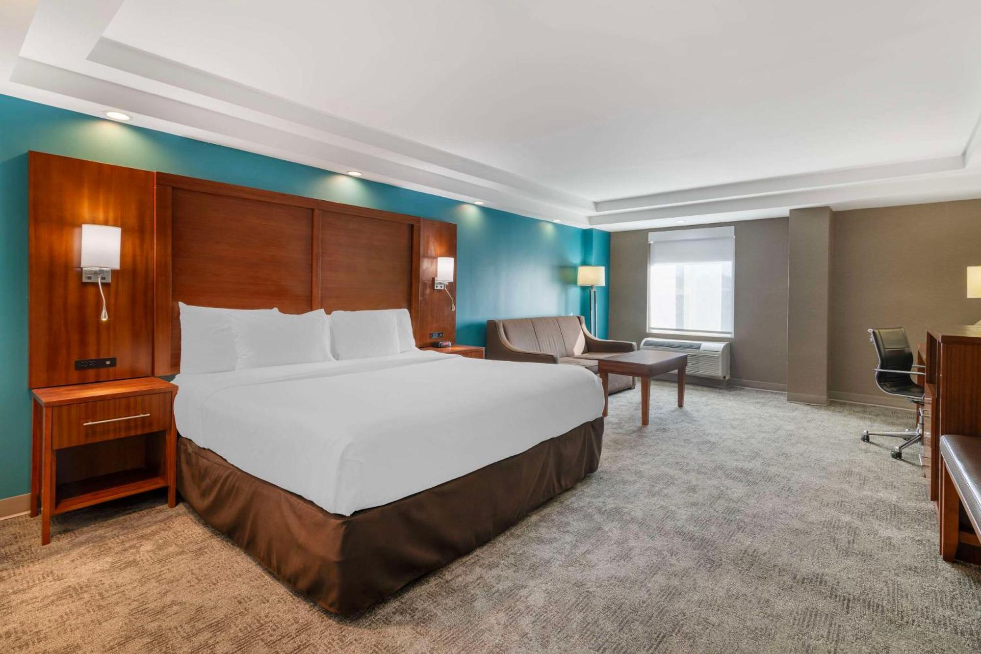 Comfort Inn Airport Manchester Buitenkant foto