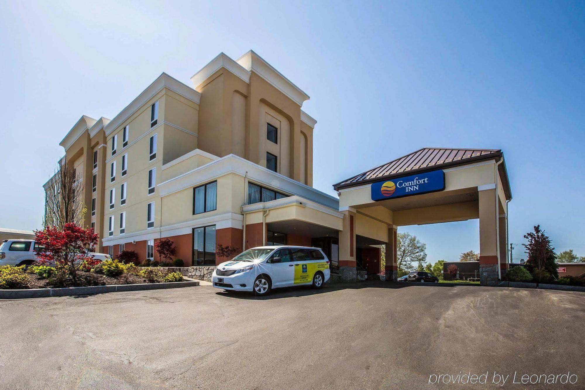 Comfort Inn Airport Manchester Buitenkant foto