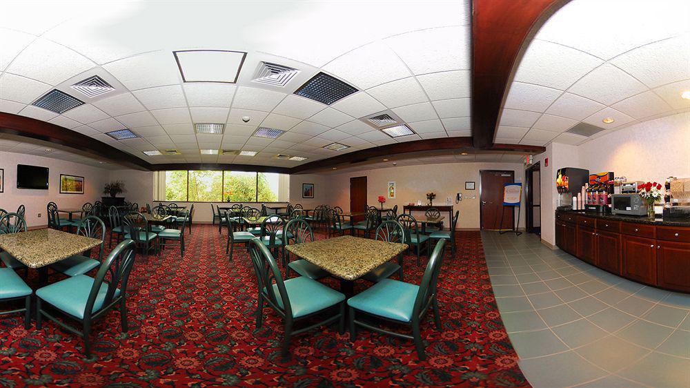 Comfort Inn Airport Manchester Buitenkant foto