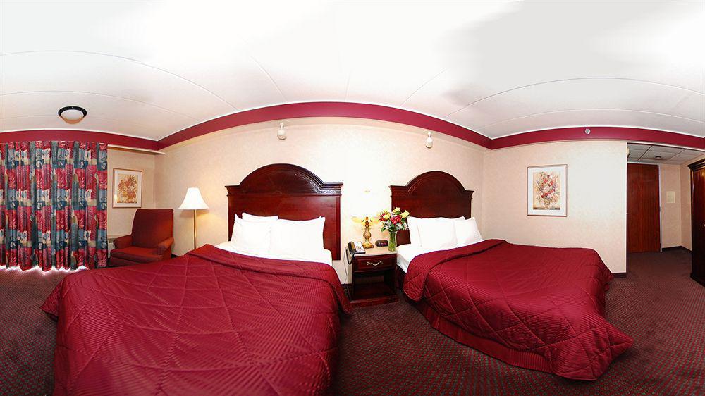 Comfort Inn Airport Manchester Buitenkant foto